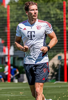 国米、阿森纳等多队竞逐格雷茨卡，转会局势错综复杂