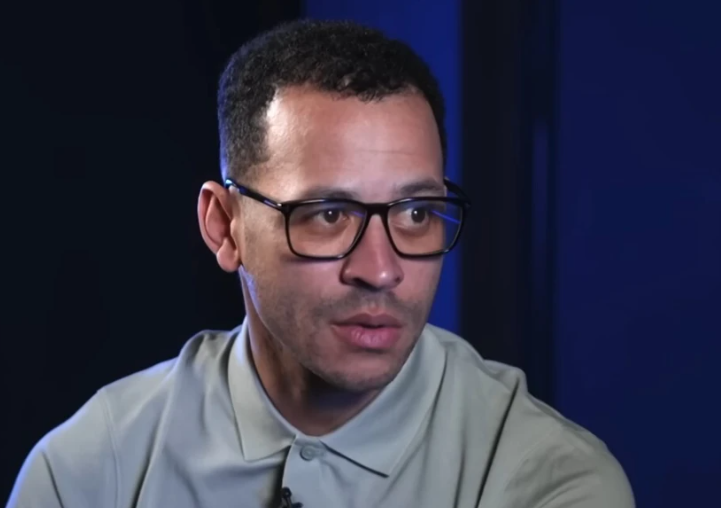 切尔西高层力挺罗塞尼尔，承诺给予完整执教赛季